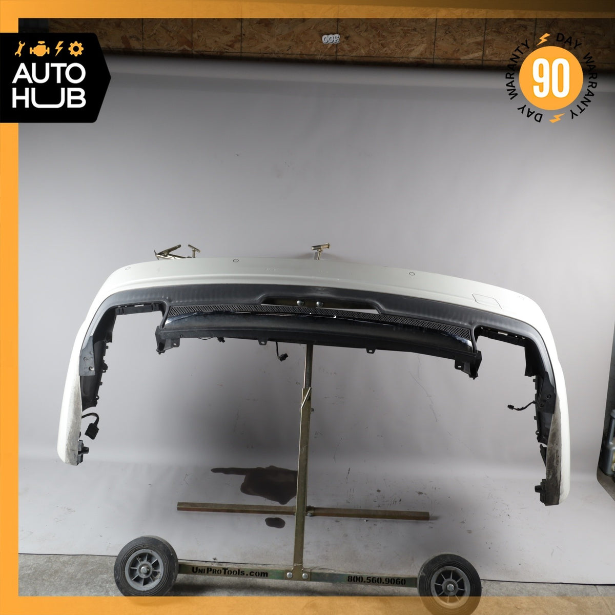 13-16 Mercedes R231 SL550 AMG Sport Rear Bumper Cover Assembly Diamond White OEM - photo 17