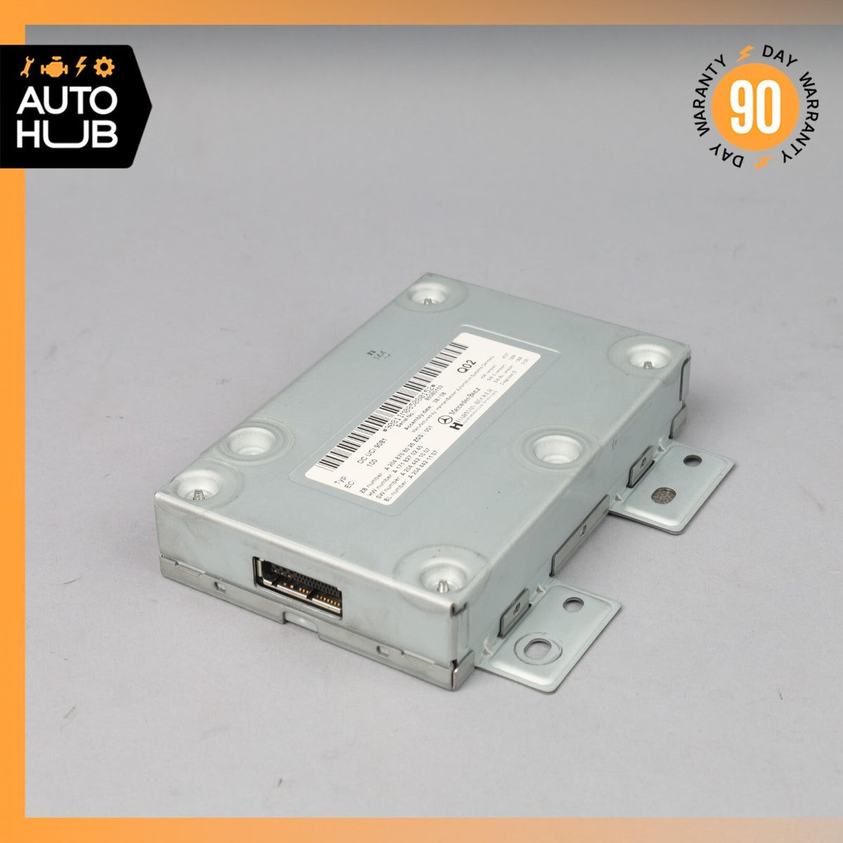 Mercedes X164 GL350 S400 SLK350 Communication Interface Module 2048708026 OEM - photo 1