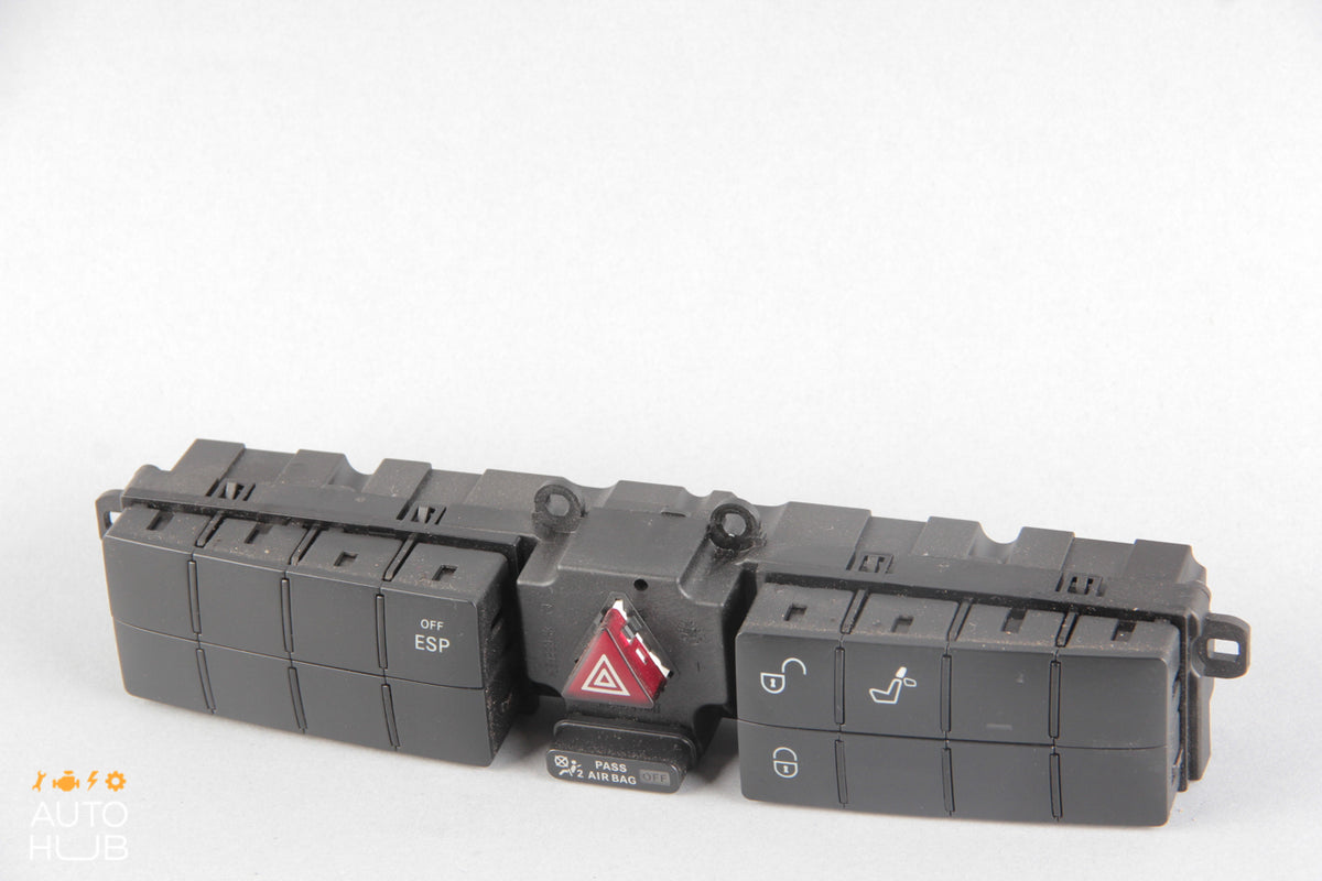 05-09 Mercedes W203 C230 CLK350 Hazard Light Door Lock Control Panel 2038708010 - photo 2