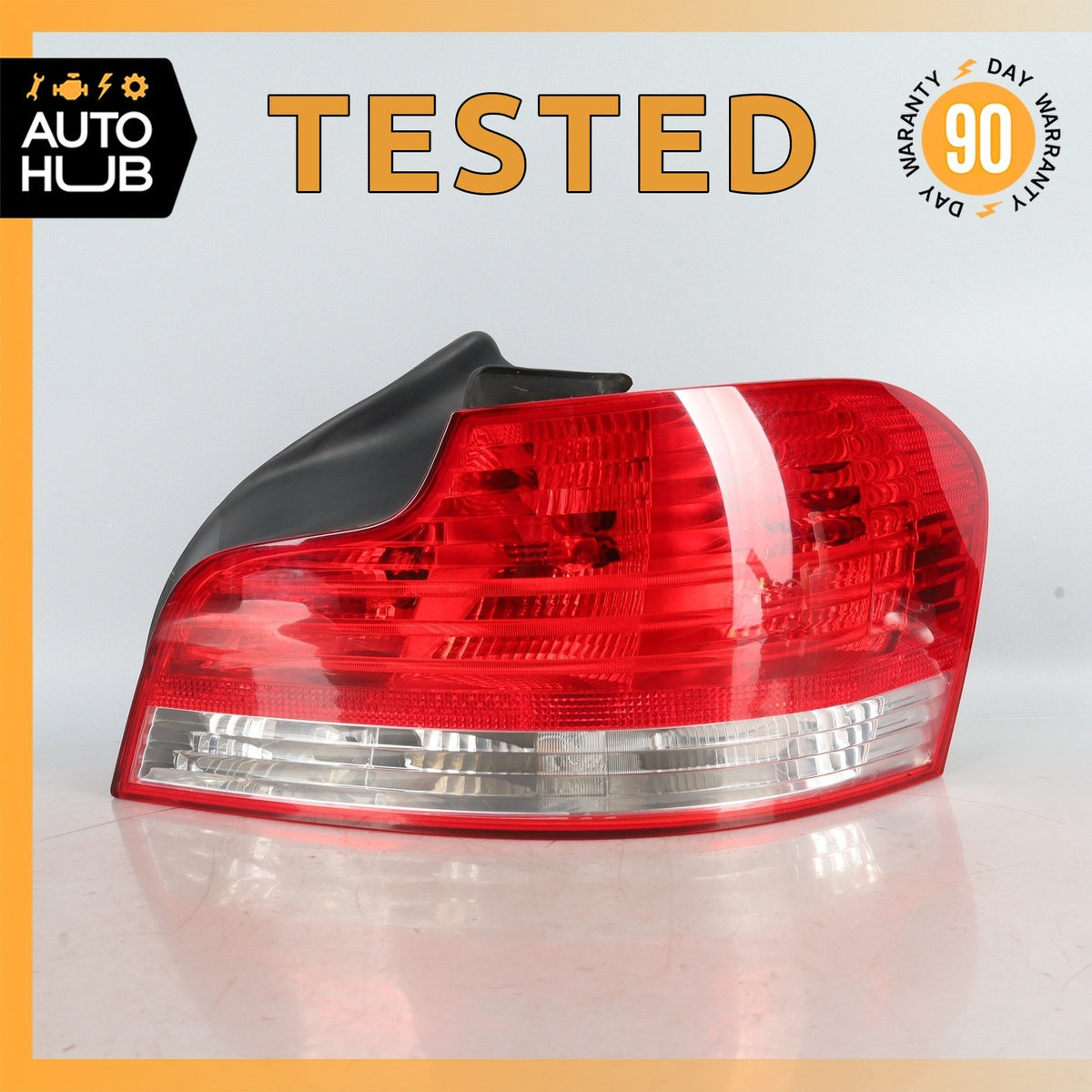 08-11 BMW E88 128i 135i Rear Right Taillight Tail Light Lamp OEM - photo 1