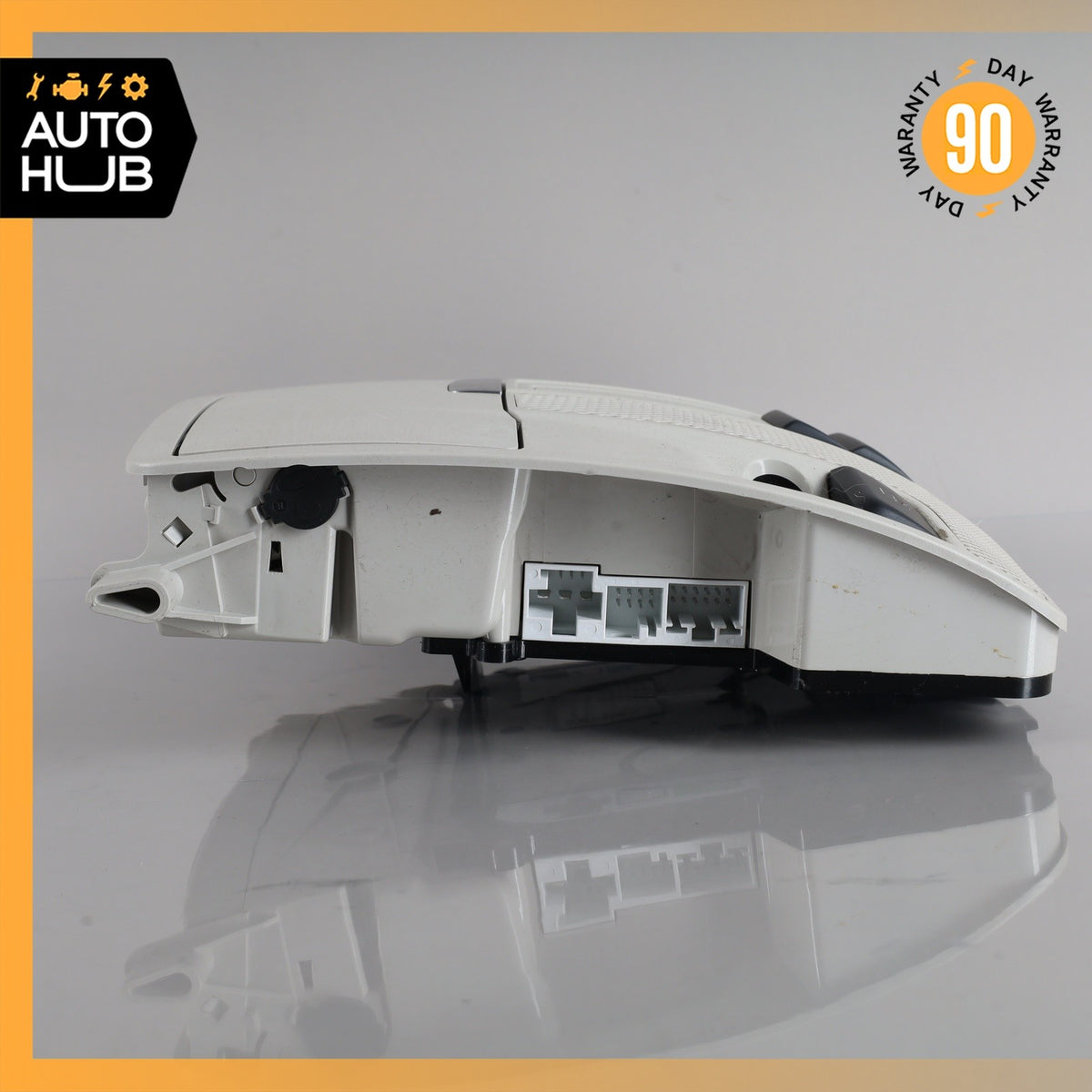 Mercedes W242 B250e Front Overhead Dome Light Lamp Gray OEM - photo 8