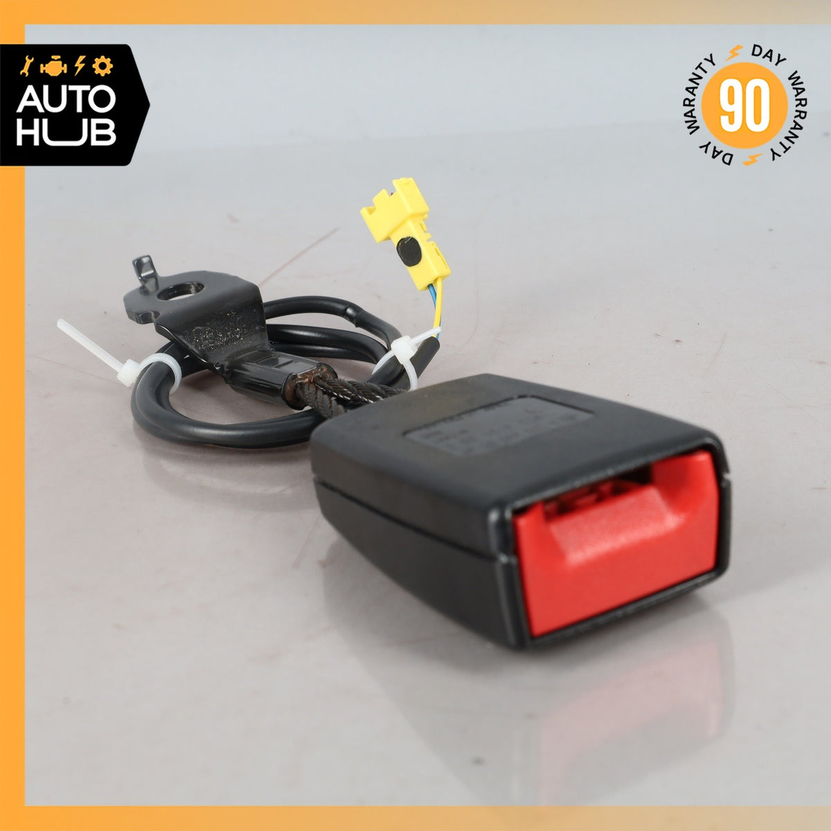 15-18 Mercedes W205 C300 C43 AMG Seat Belt Buckle Front Right or Left Side OEM - photo 9