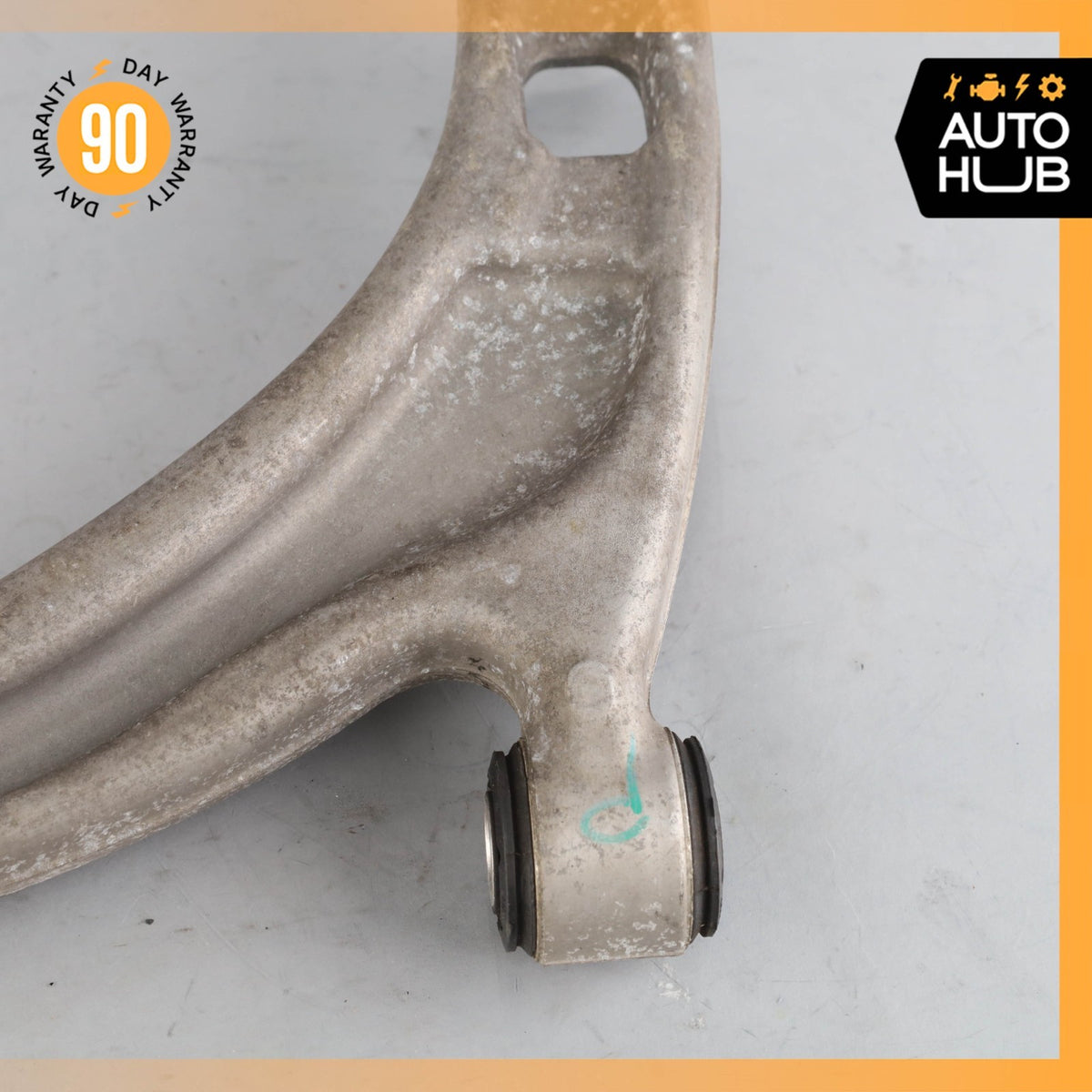 06-17 Aston Martin V8 Vantage Front Right Lower Control Arm 6G333A052AD OEM 26k - photo 8