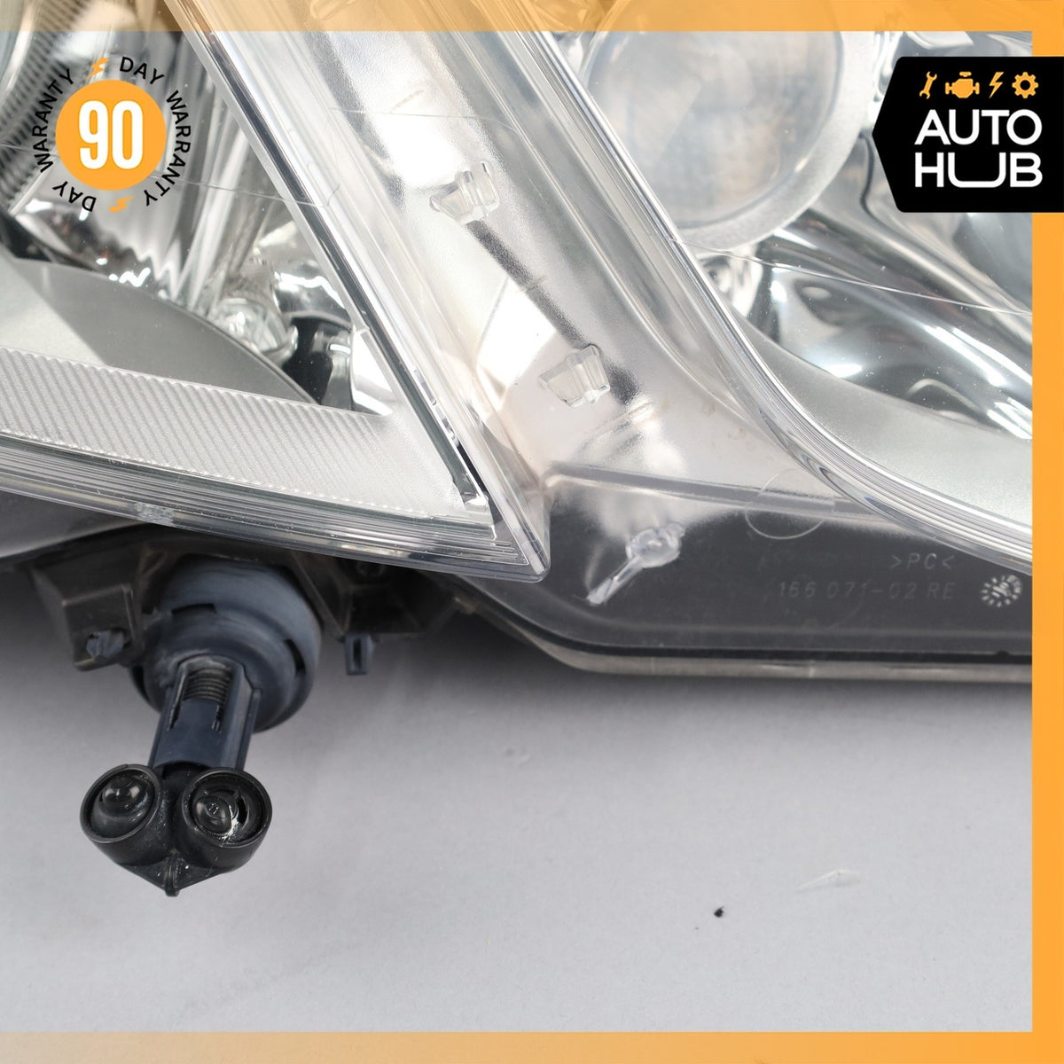 10-13 Mercedes W207 E550 E350 E400 Bi-Xenon Headlight Lamp Right Side OEM - photo 10