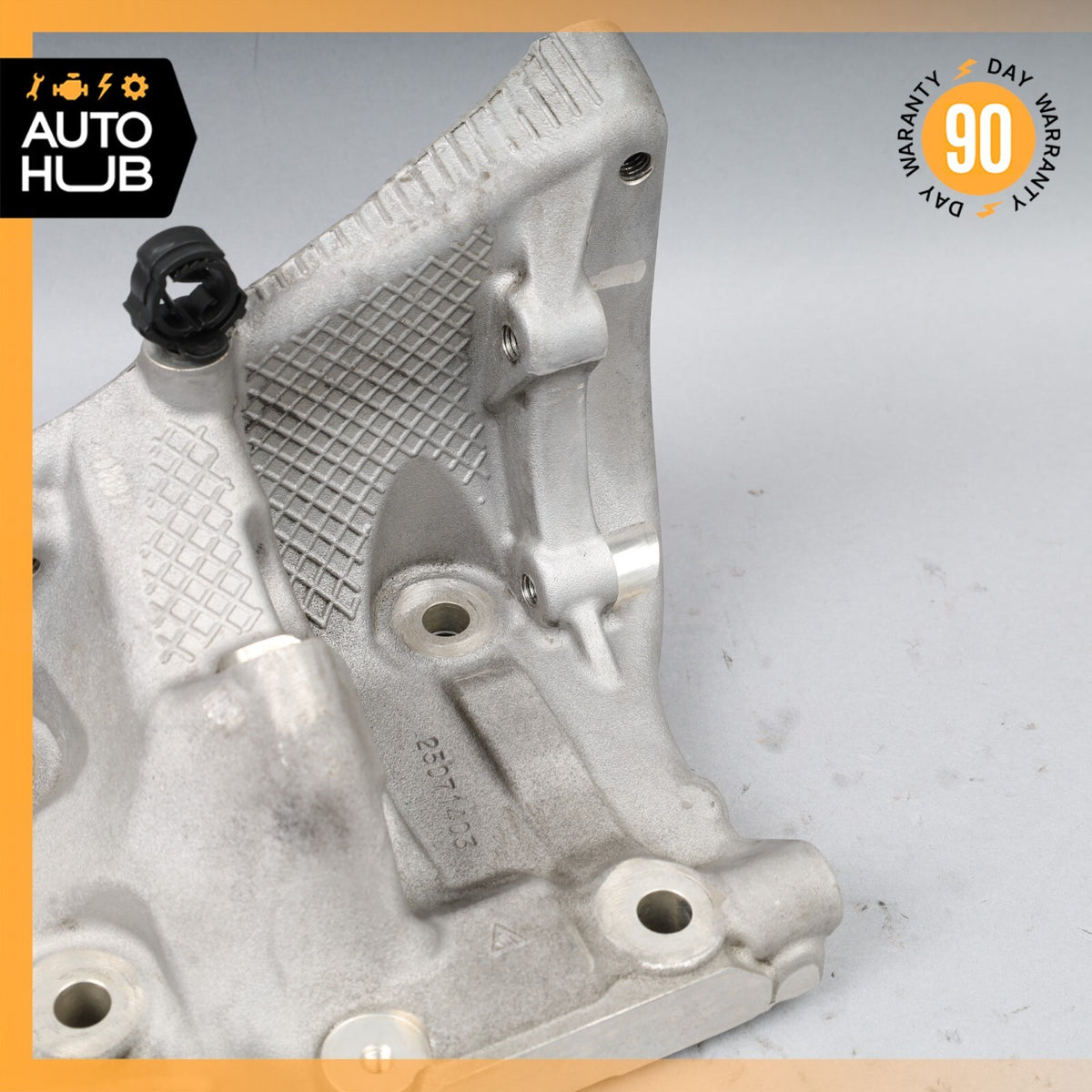 11-18 Porsche Cayenne 958 Turbo Engine Mounting Bracket OEM - photo 4
