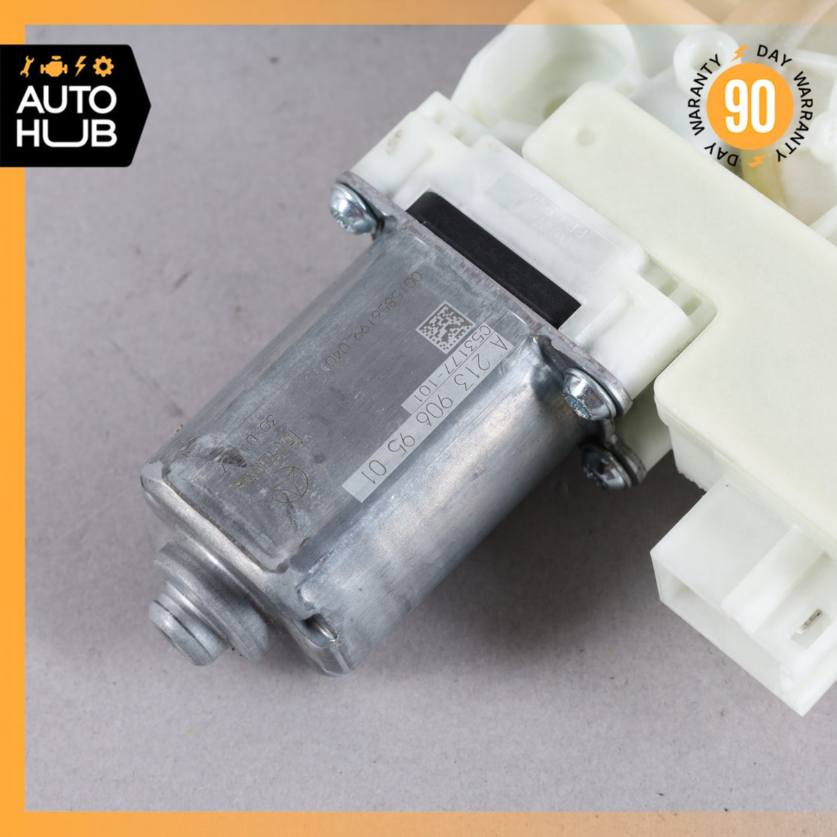 Mercedes W205 C350e Front Right Window Regulator Motor 2139069501 OEM - photo 2