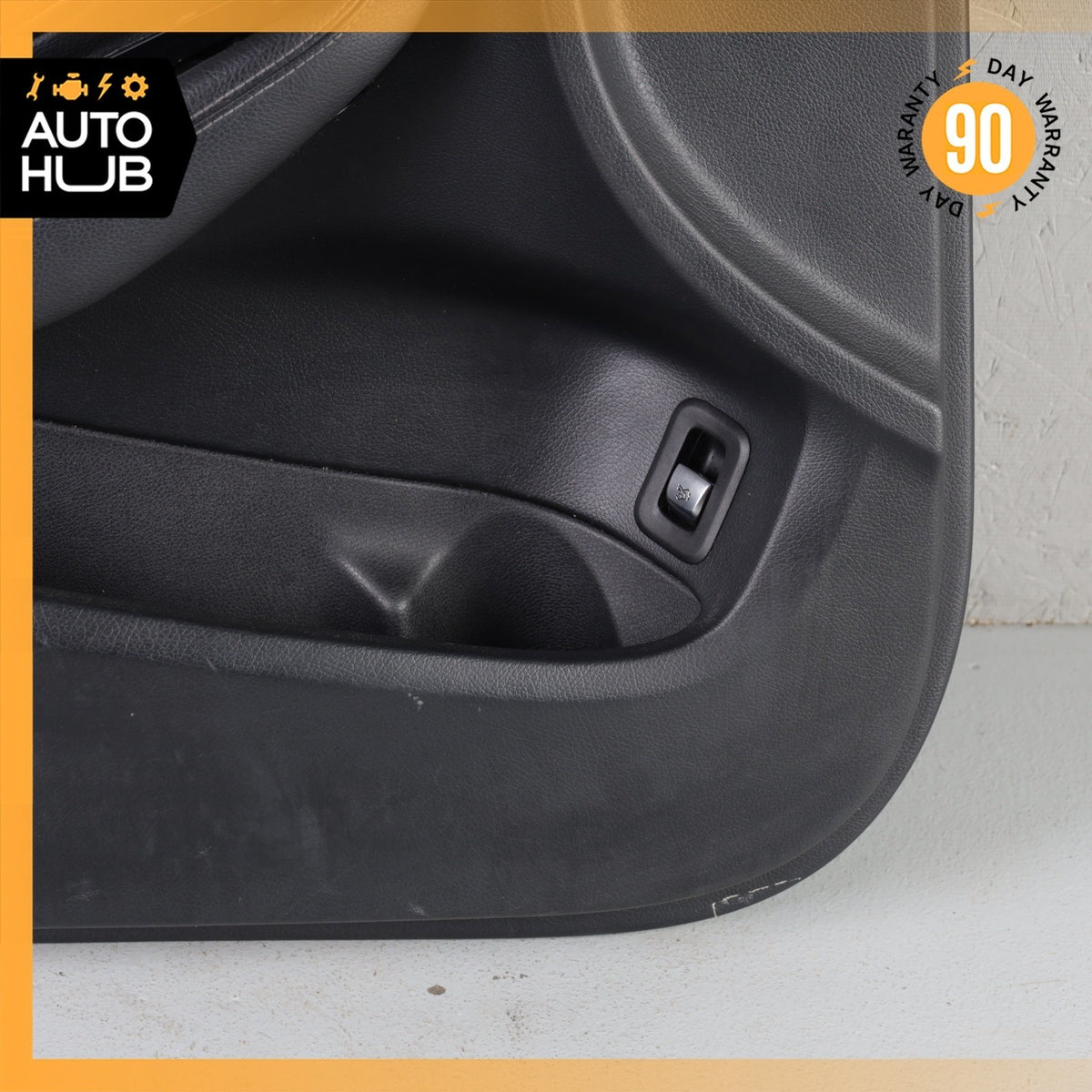 15-21 Mercedes W205 C300 C350e Front Left Side Interior Door Panel OEM 67k - photo 7