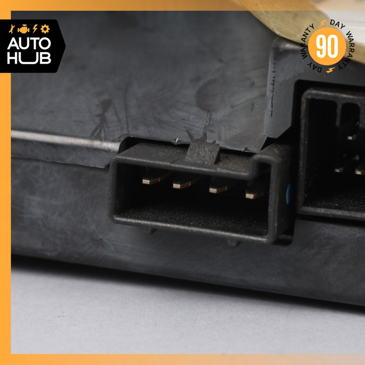 04-09 Cadillac XLR Front Right Passenger Side Seat Control Module 88993296 OEM - photo 2