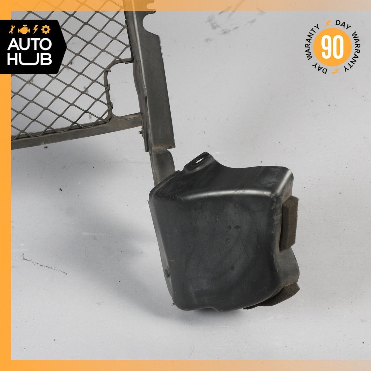 09-13 Maserati Quattroporte S M139 4.7L Radiator Support Baffle Air Duct OEM - photo 5