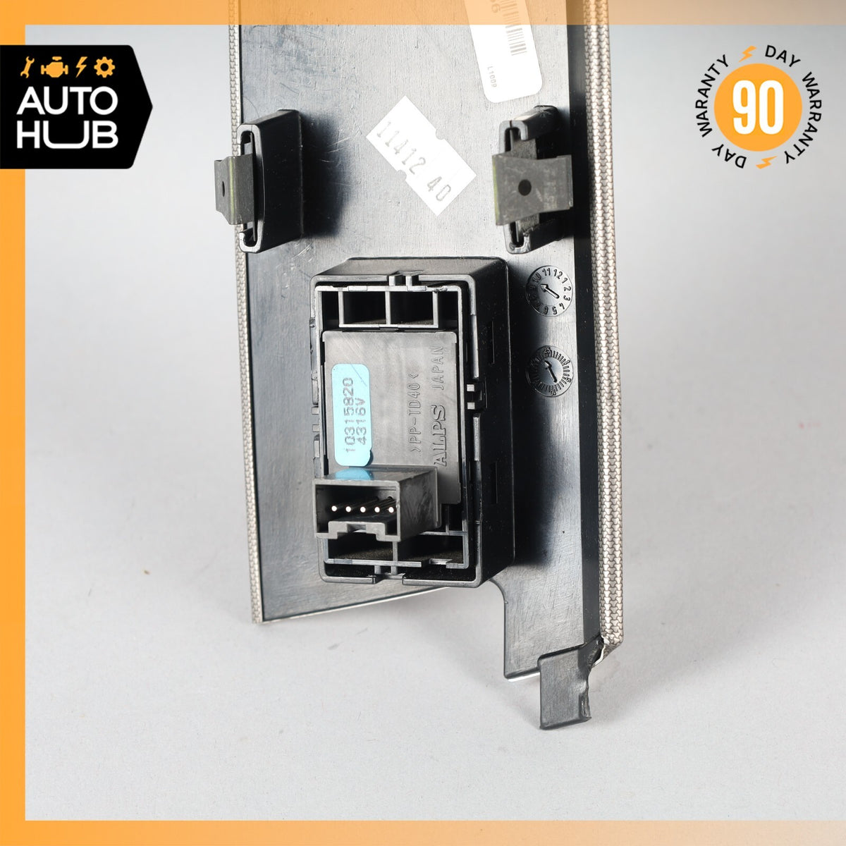 04-08 Cadillac XLR Right Passenger Door Air Vent Lock Mirror Switch OEM - photo 10