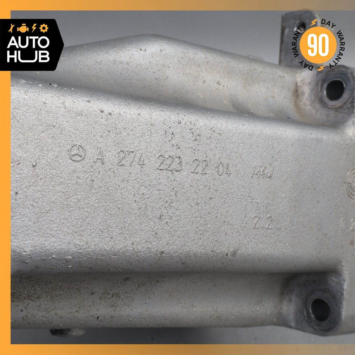 Meredes X253 GLC300 Engine Motor Right Side Mount Bracket OEM - photo 13
