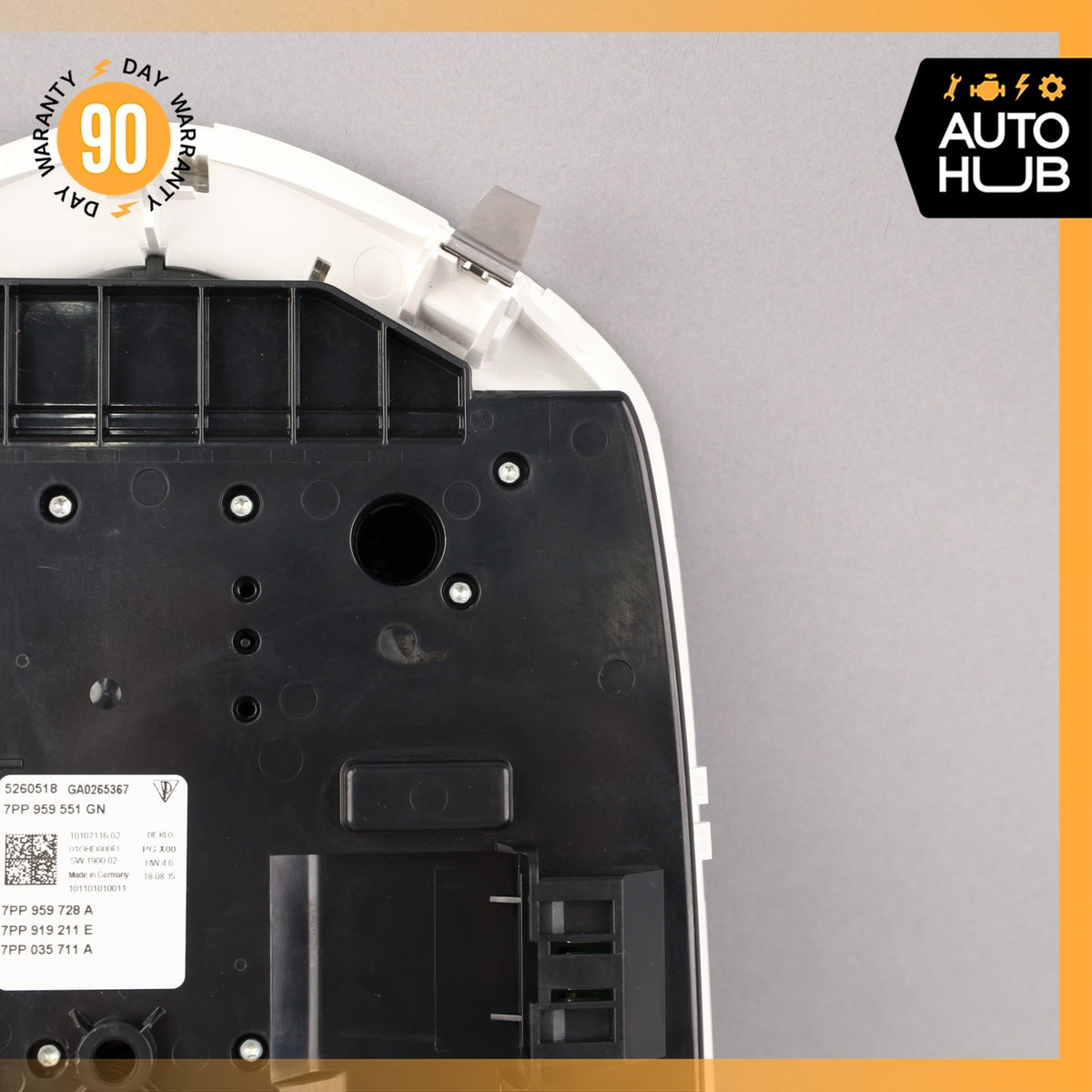 15-18 Porsche Macan 95B Front Overhead Dome Light Lamp 7PP959551GN OEM - photo 10