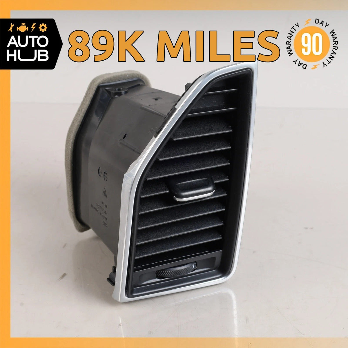 Porsche Macan 95B A/C Dashboard Air Fresh Vent Center Right Side 95B819202E OEM - photo 1