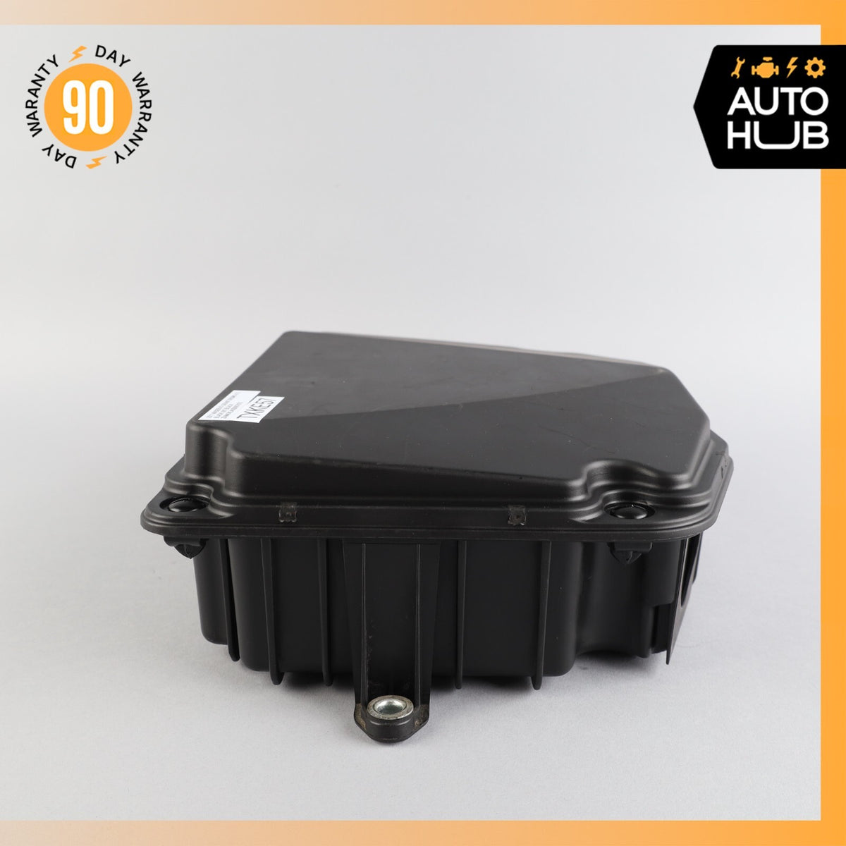 04-19 Maserati GranTurismo S M145 Engine Fusebox Control Module Bay Cover OEM - photo 15