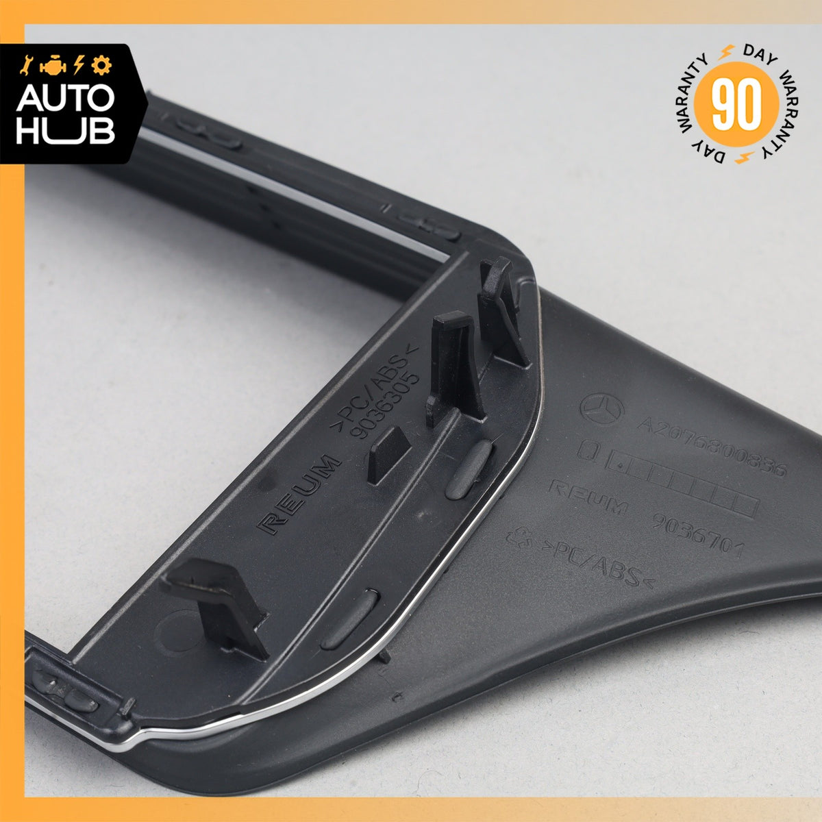 14-17 Mercedes W207 E400 E550 Dashboard Display Screen Trim Bezel Cover OEM - photo 9