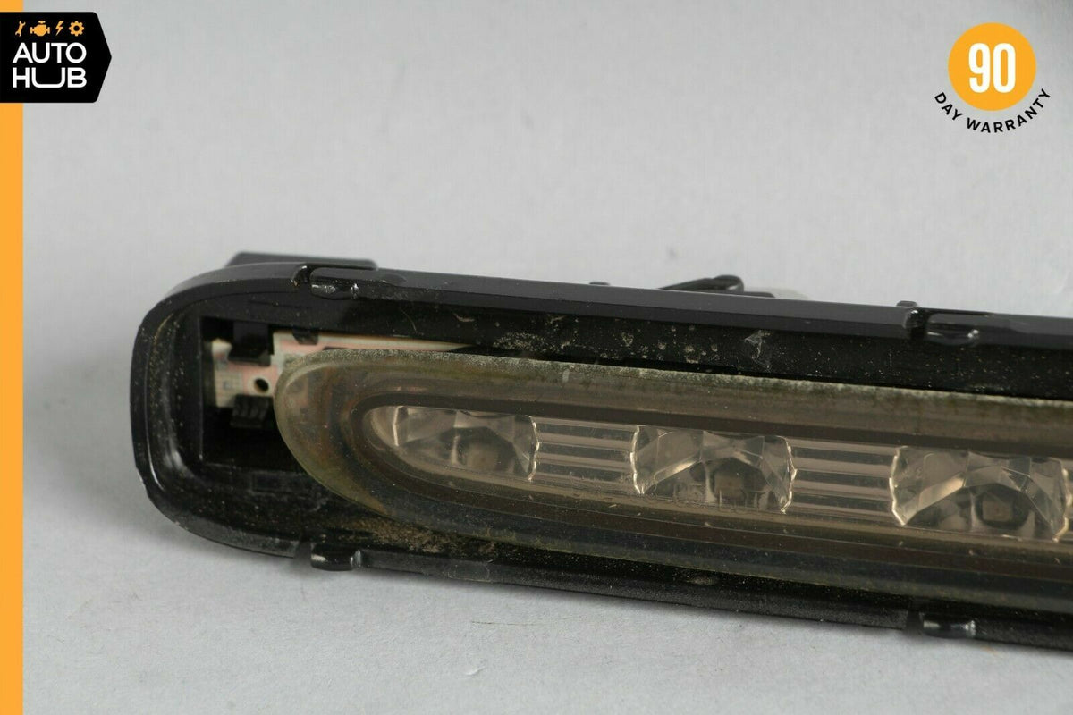 07-09 Mercedes W211 E320 E350 E550 Sedan 3rd Third Brake Stop Light Lamp OEM - photo 6