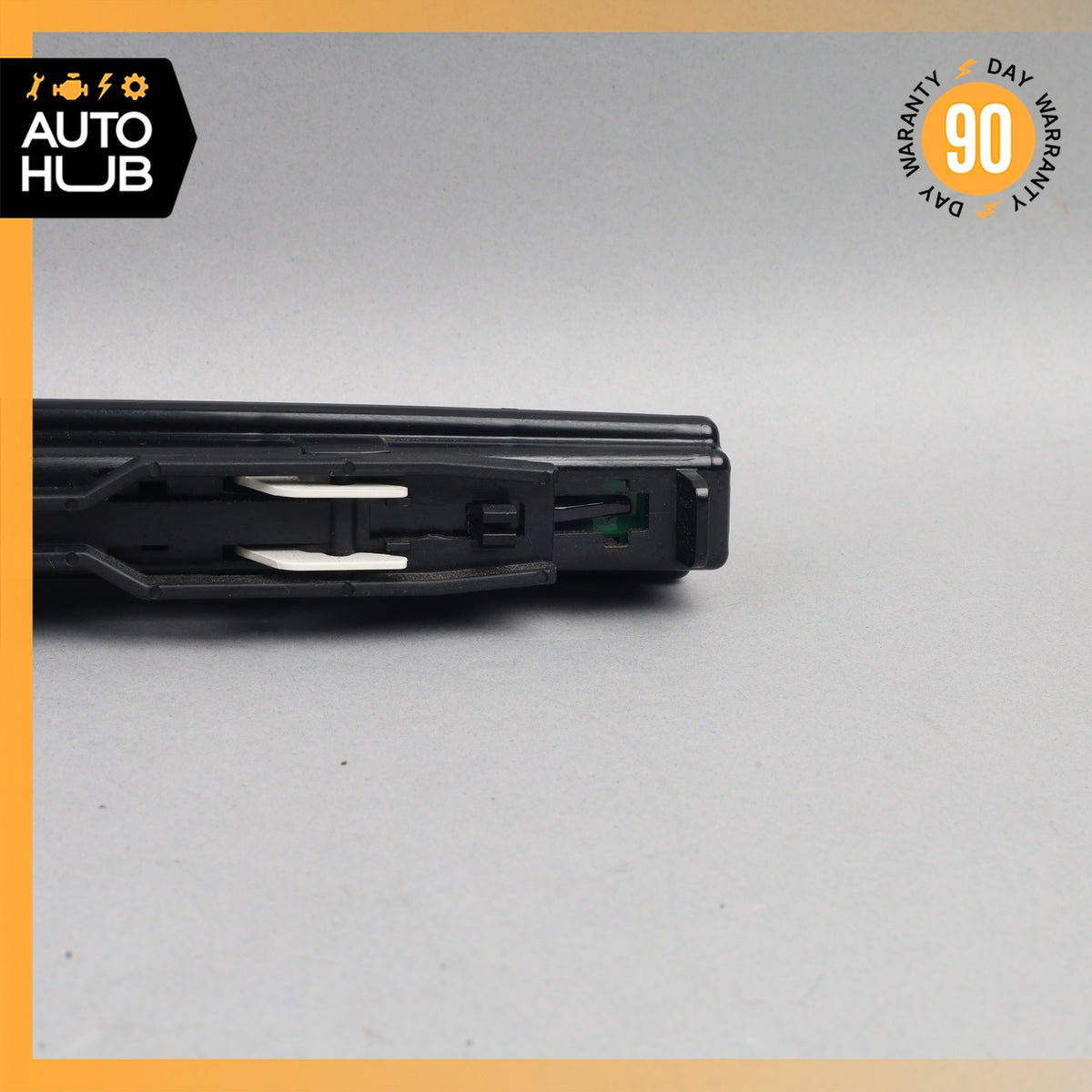 10-17 Mercedes W207 E400 E350 Trunk 3rd Third Brake Stop Light Lamp OEM 72k - photo 10