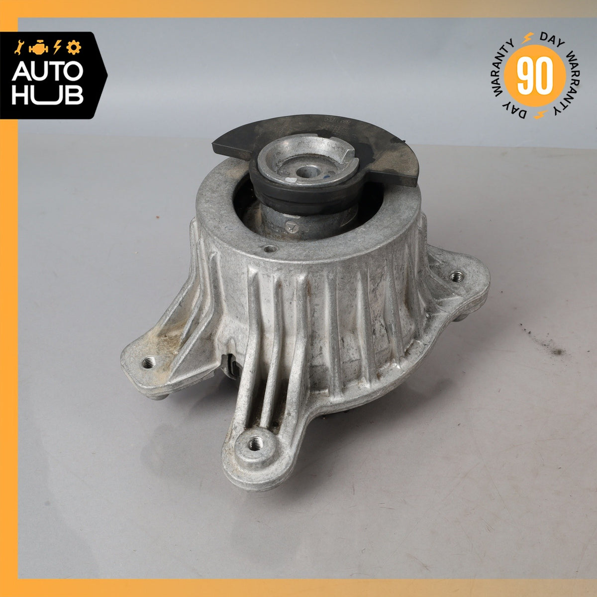 19-23 Mercedes W205 C300 RWD M264 Engine Mount Left & Right Side OEM 67k - photo 9