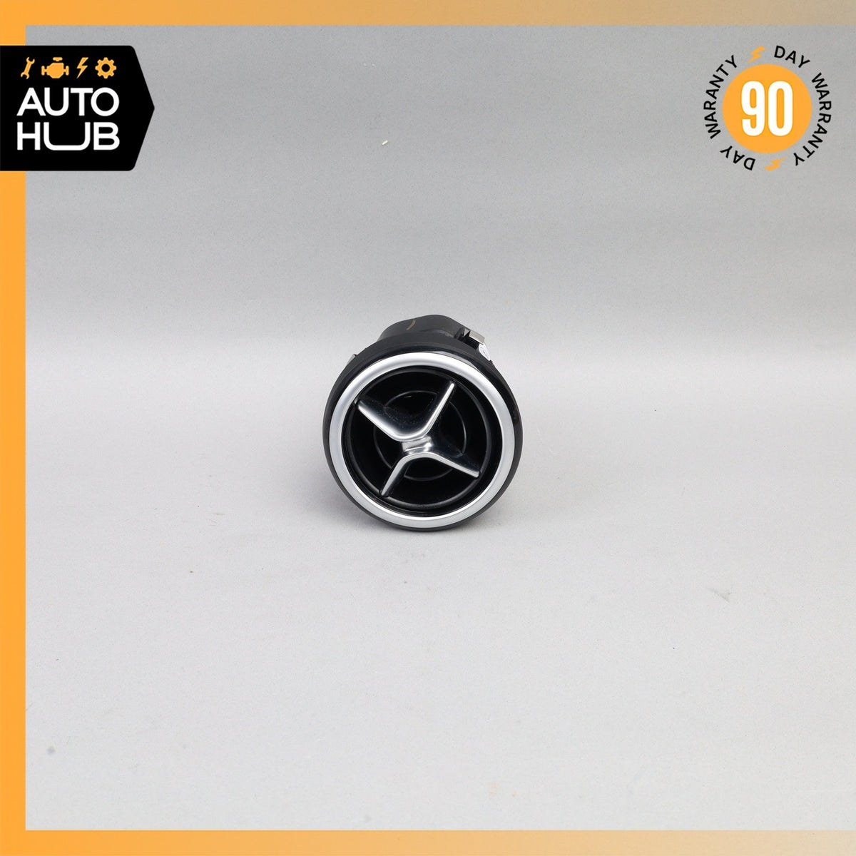 Mercedes W242 B250e Front Center Dashboard A/C Air Vent OEM - photo 3