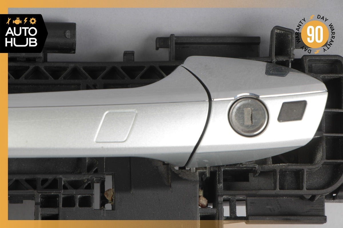 12-14 Mercedes W204 C250 C350 Front Left Exterior Door Handle Keyless Go OEM - photo 3