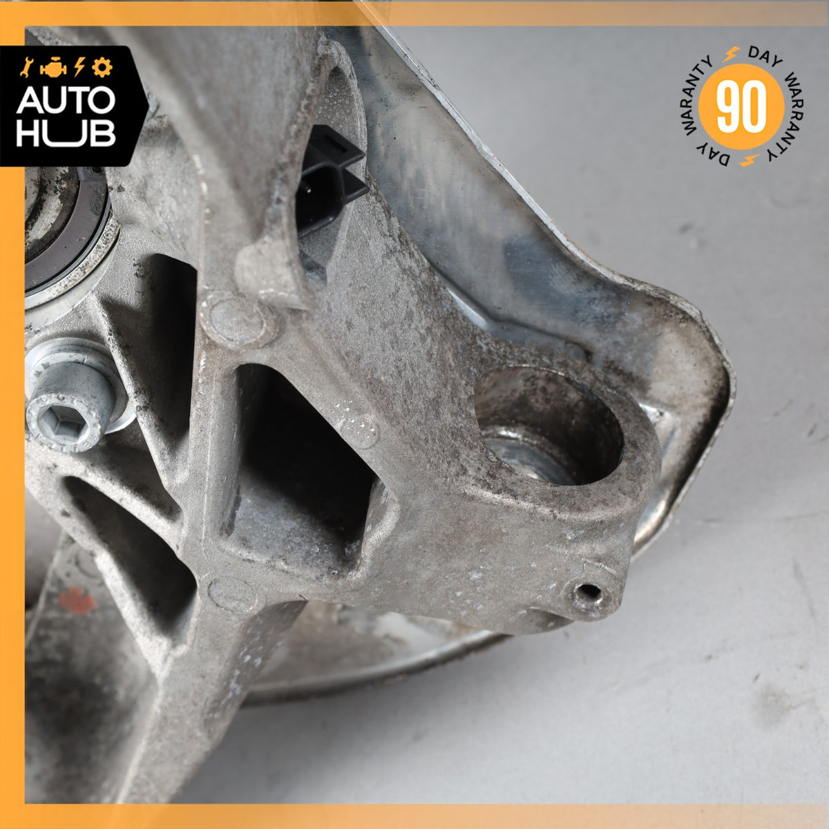 11-17 Aston Martin V8 Vantage Front Left Spindle Knuckle Hub BG333K185AA OEM - photo 12