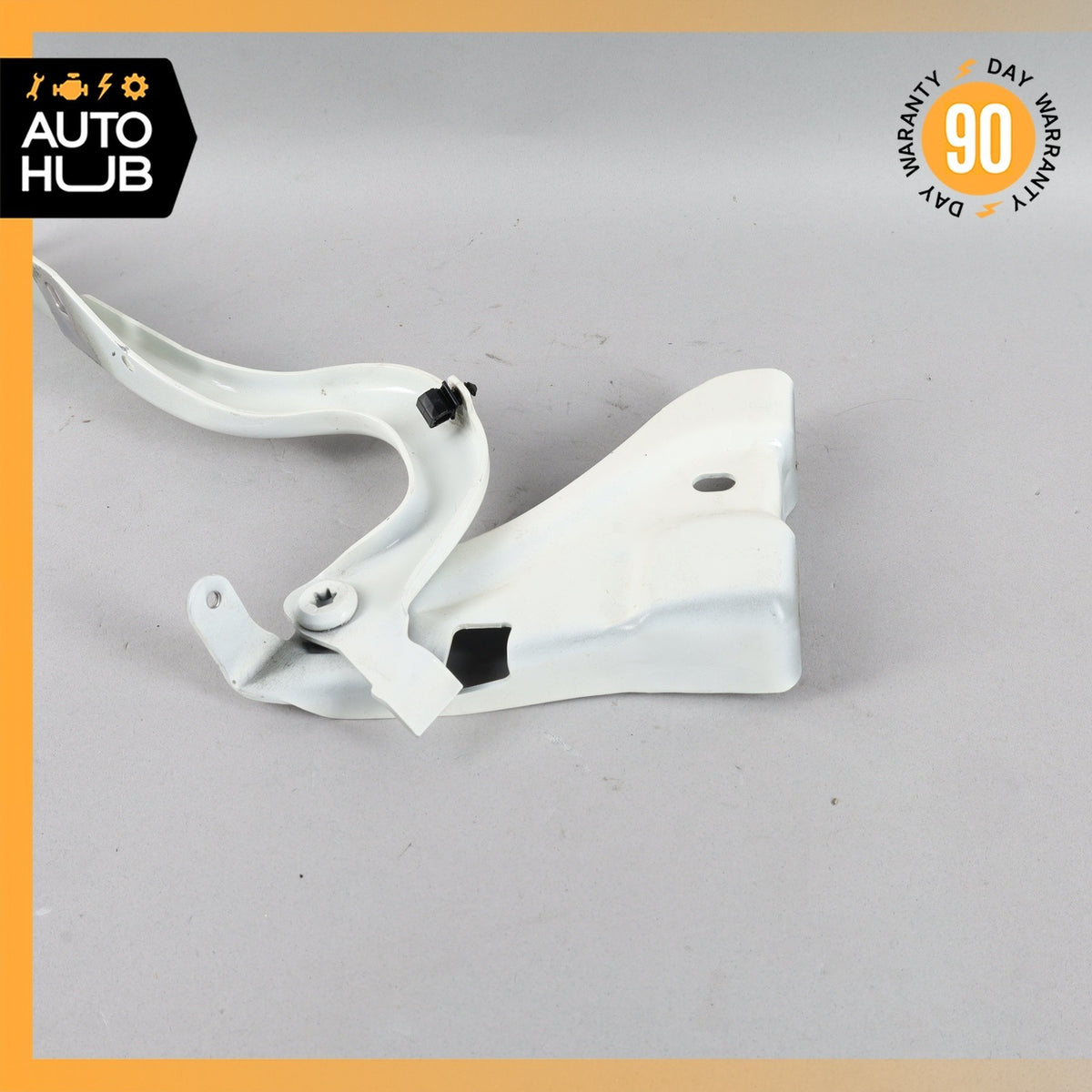 Mercedes W242 B250e Left Side Hood Hinge Support Bracket 2468800328 OEM - photo 3