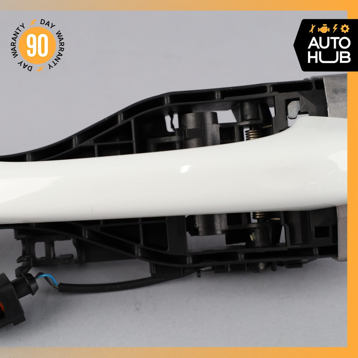 15-18 Porsche Macan 95B Front Left Exterior Door Handle White OEM 46k - photo 4