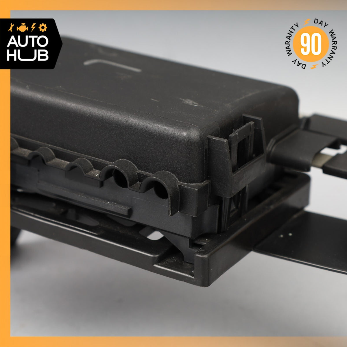 03-12 Bentley Continental Flying Spur GT Fuse Relay Junction Box OEM - photo 3