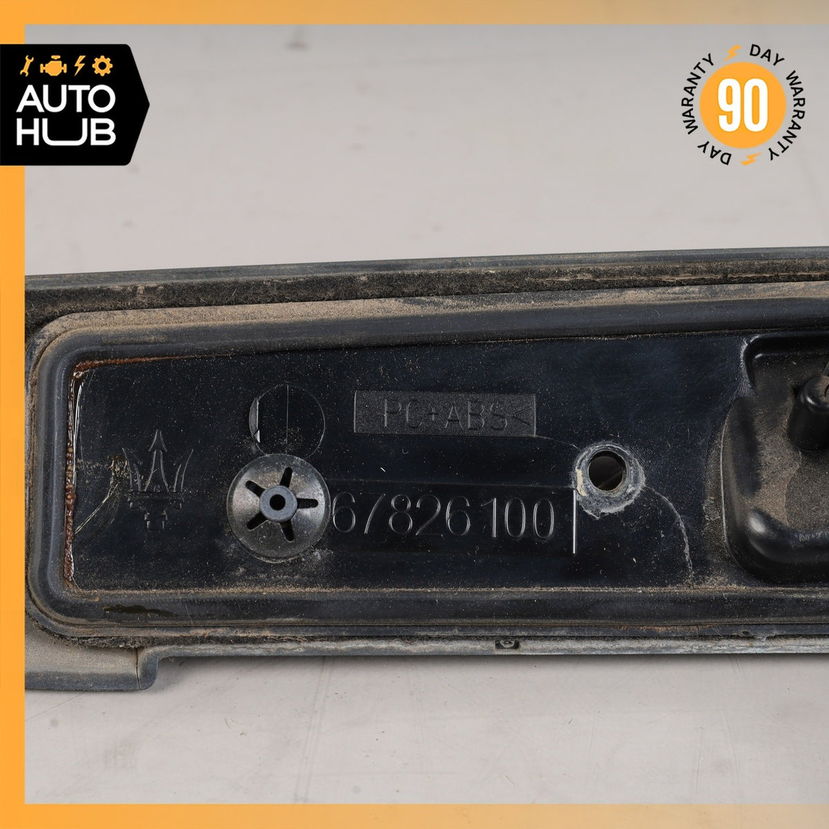 03-13 Maserati Quattroporte M139 Rear Trunk Lid Moulding Plate w/Lights OEM 84k - photo 12