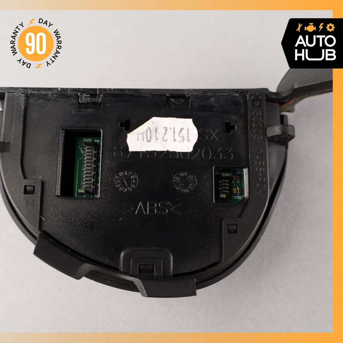 04-19 Maserati GranTurismo M145 Left Side Steering Wheel Button Switch OEM - photo 9