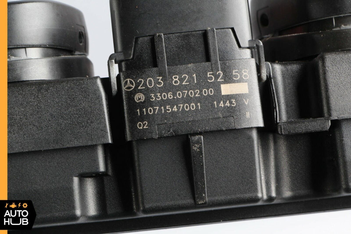01-04 Mercedes W203 C320 CLK500 Hazard Light Control Switch 2038215258 OEM - photo 11