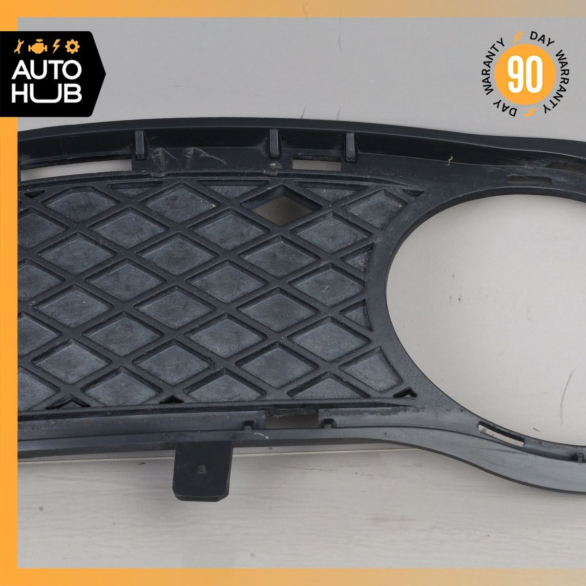 02-04 Mercedes W203 C320 C240 Base Front Bumper Left Side Mesh Grille OEM - photo 3