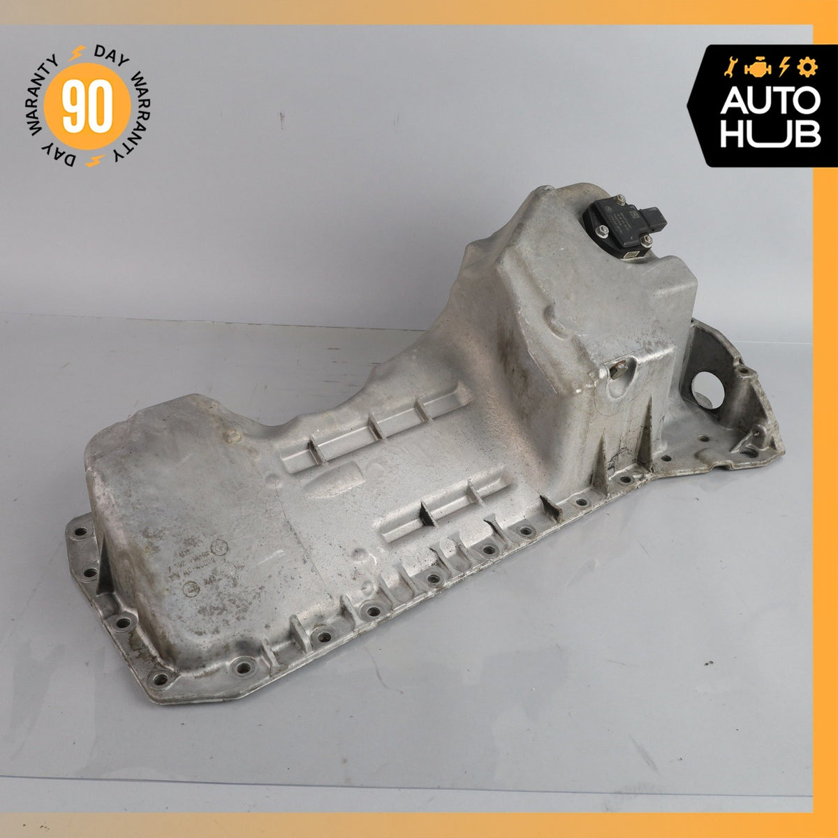 06-13 BMW E60 528i Z4 128i 3.0L N52B30 Engine Motor Lower Oil Pan 7552414 OEM - photo 1