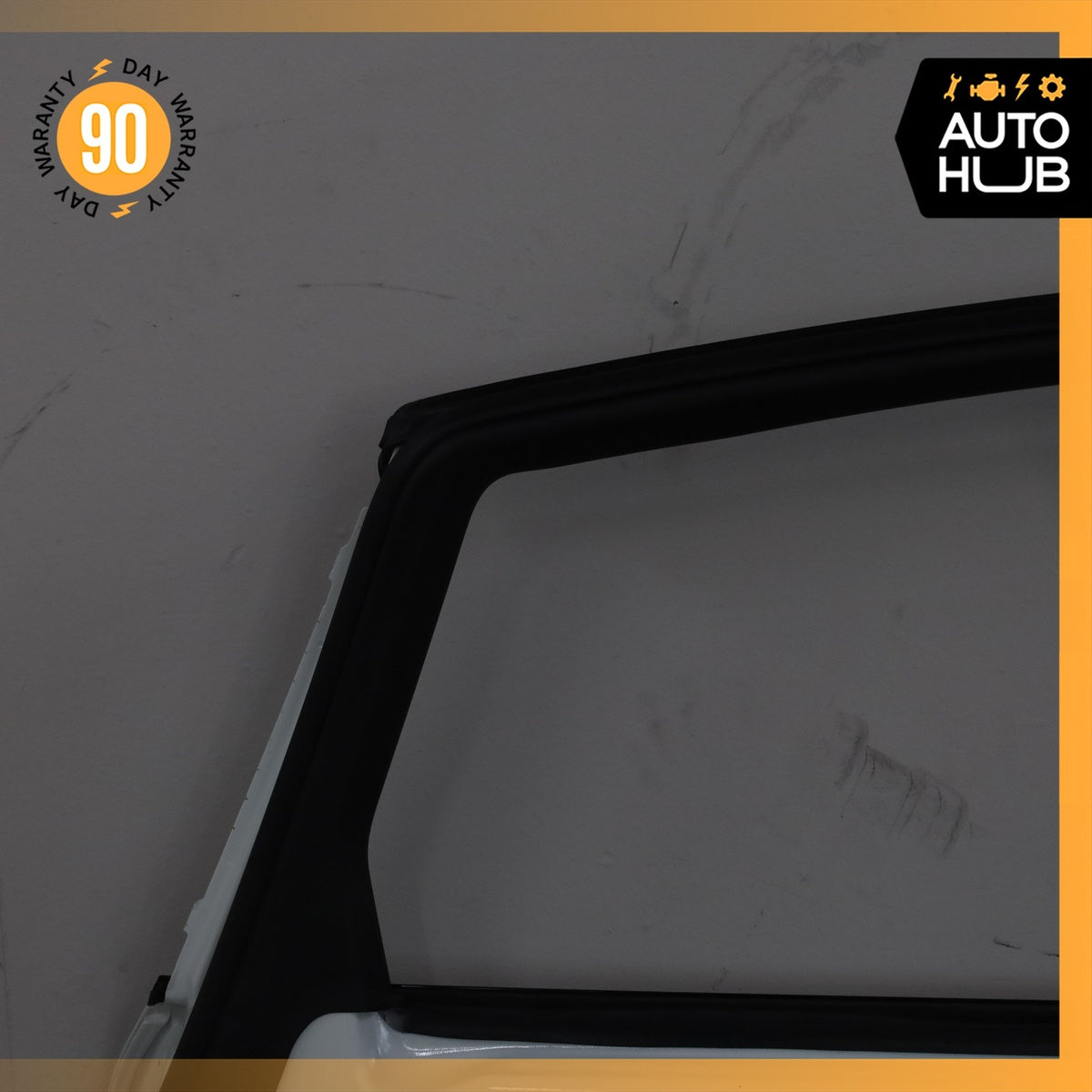 15-25 Porsche Macan 95B Rear Left Driver Side Door Shell White OEM - photo 13