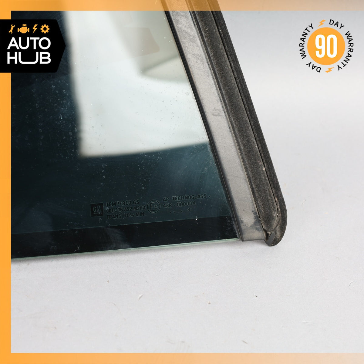 04-09 Cadillac XLR Rear Right Passenger Side Quarter Window Glass w/Trim OEM - photo 3