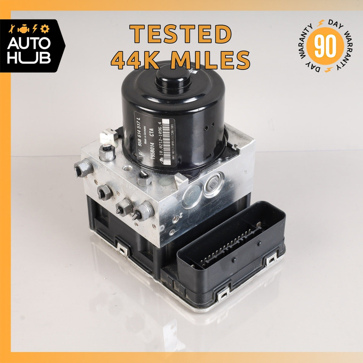 17-18 Porsche Macan 95B ABS Hydraulic Pump Control Module 95B907379L OEM - photo 1