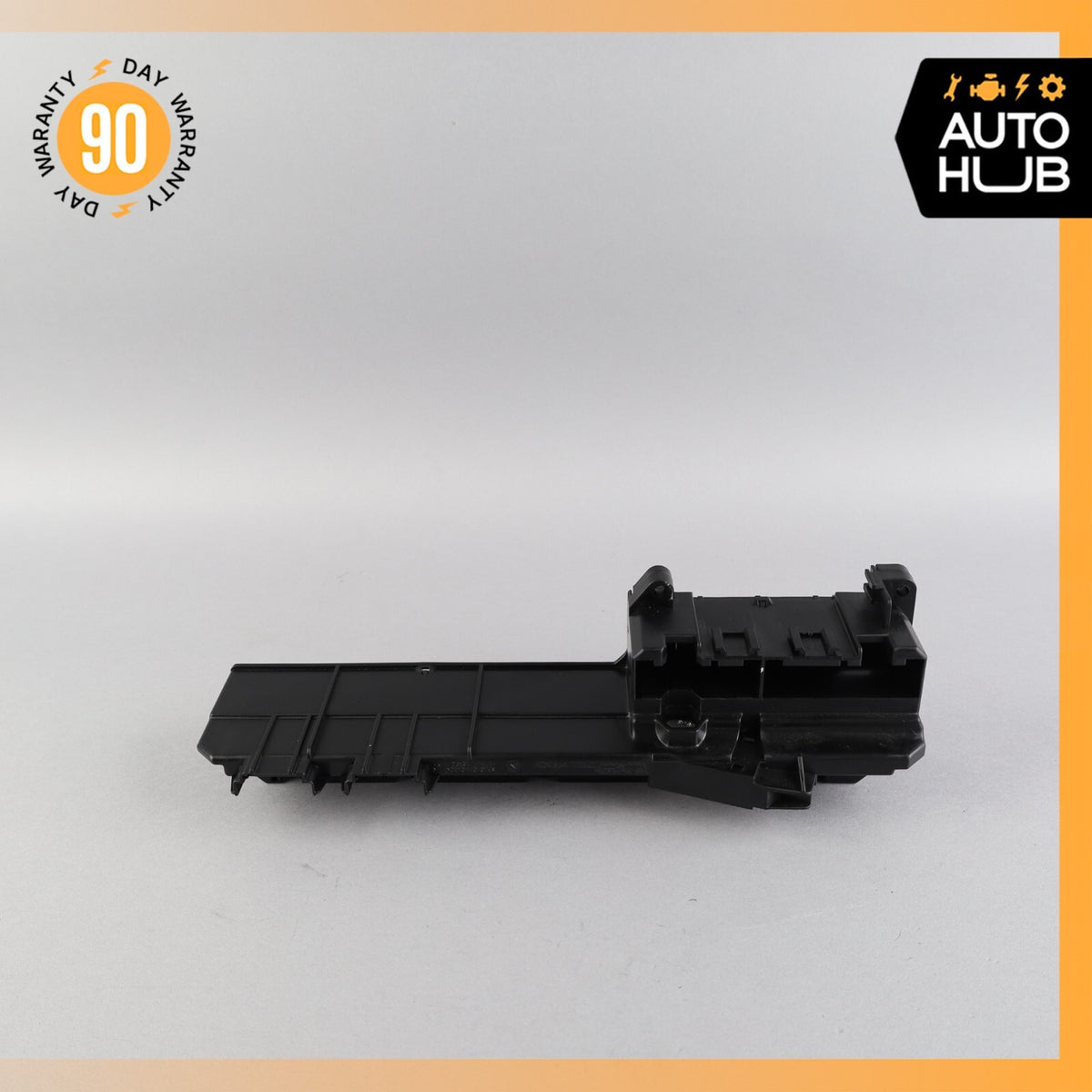 BMW E64 650i Front Dash Power Distribution Fuse Relay Box OEM 71k - photo 6
