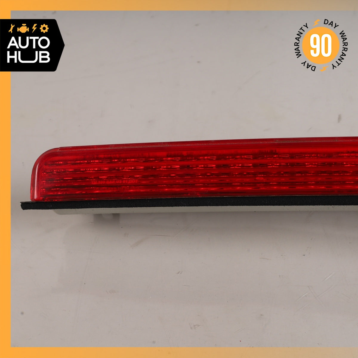 03-06 Mercedes W211 E320 E500 Wagon Hatch Lift Gate Third 3rd Brake Light OEM - photo 3