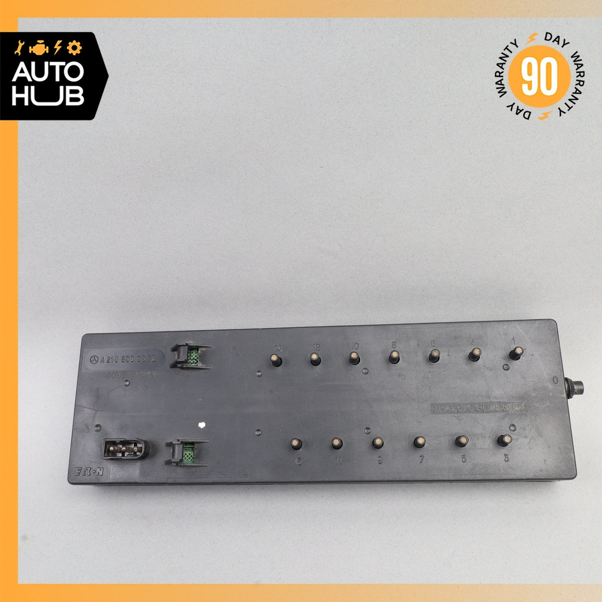 98-02 Mercedes W208 CLK55 E320 A/C Air Heater Climate Vacuum Valve Block OEM - photo 6