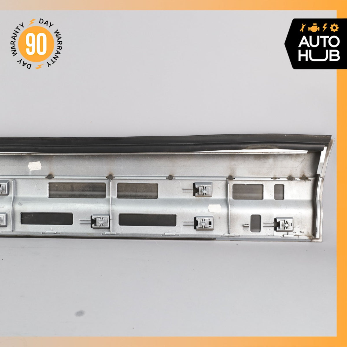15-18 Porsche Cayenne 958 GTS Front Left Lower Door Molding Silver OEM - photo 13