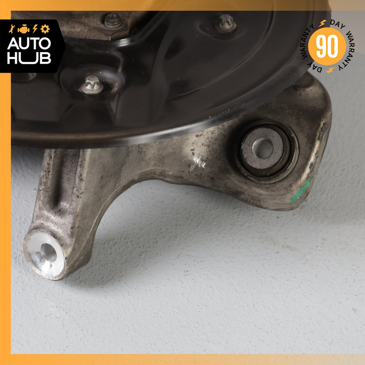 15-20 Mercedes W205 C300 C350e Rear Left Side Spindle Knuckle Hub OEM - photo 8