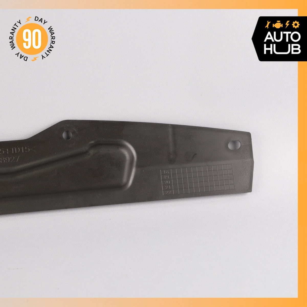 Maserati Quattroporte M156 S Front Radiator Air Duct Shield 670009288 OEM - photo 6