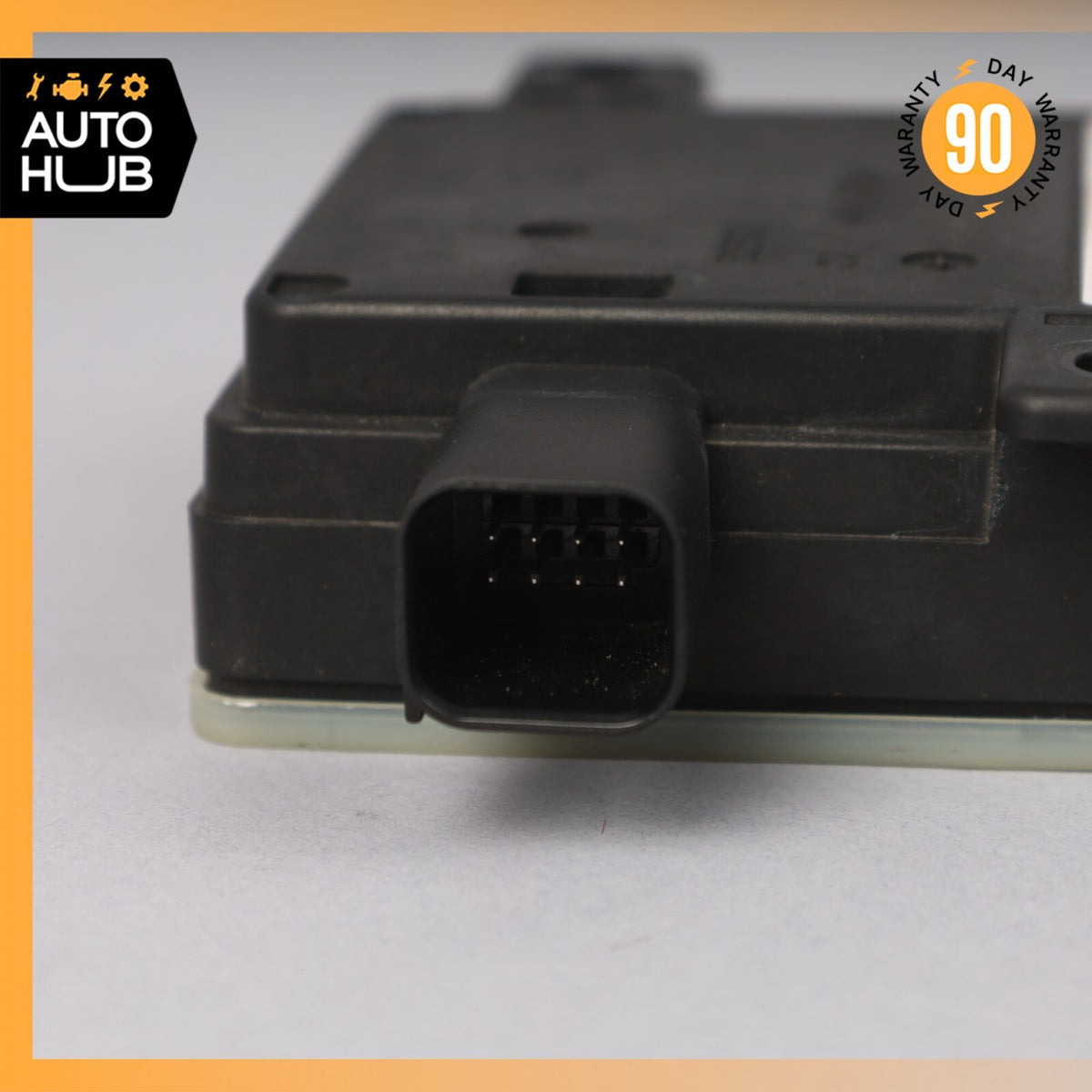 Land Rover LR4 HSE Rear Right or Left Side Blind Spot Distance Sensor Module 86k - photo 2