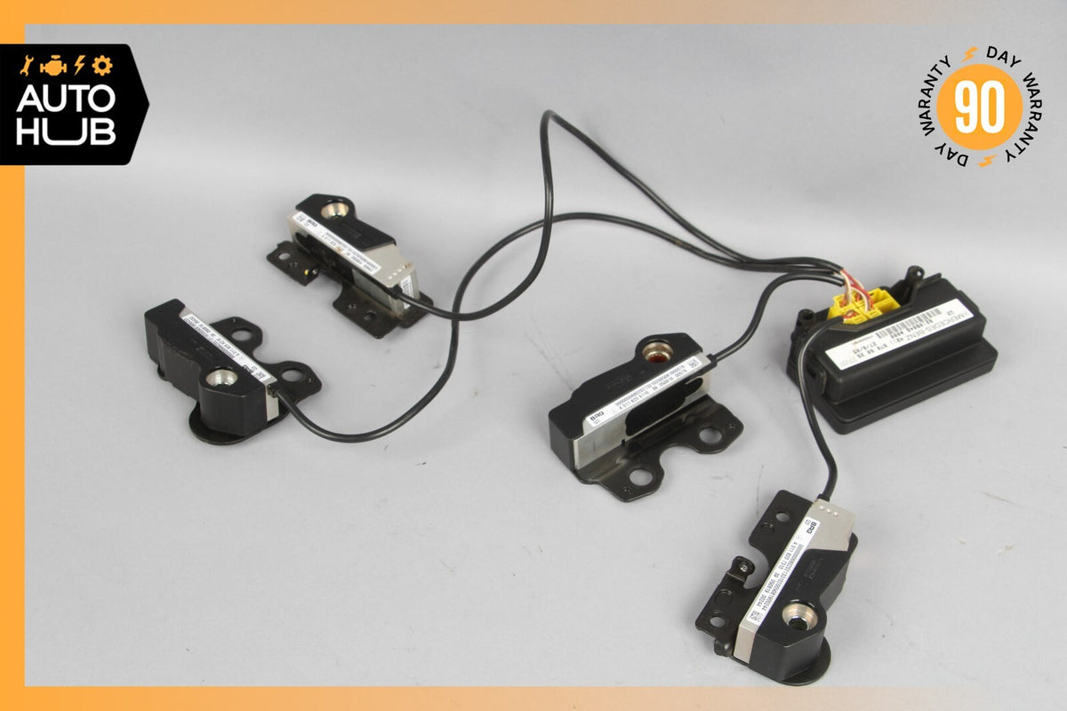 06-13 Mercedes W251 R500 GL450 Right Seat Weight Sensor Control Module OEM - photo 1