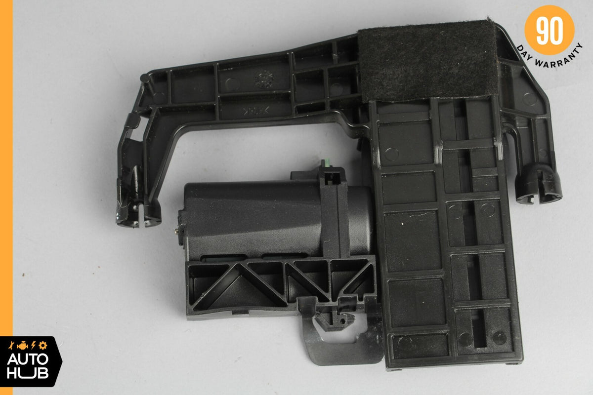 06-11 Mercedes W221 S550 E550 Front Seat Headrest Head Rest Adjust Motor OEM - photo 8