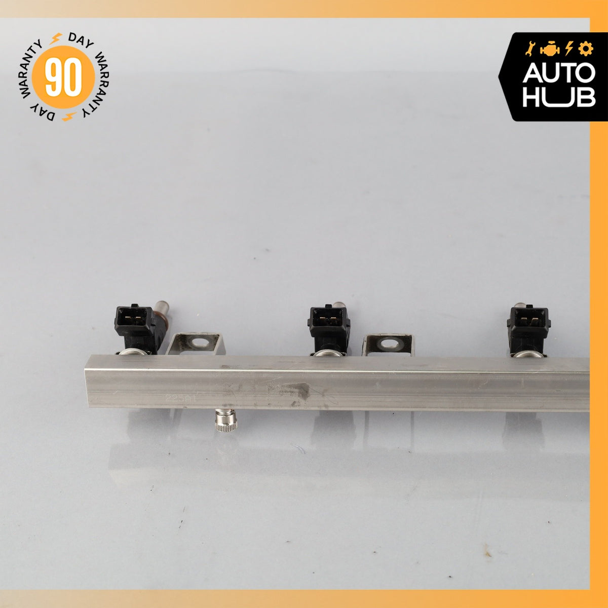 BMW E88 128i X3 Z4 328i Engine Motor Fuel Injector Rail w/ Injector OEM - photo 9