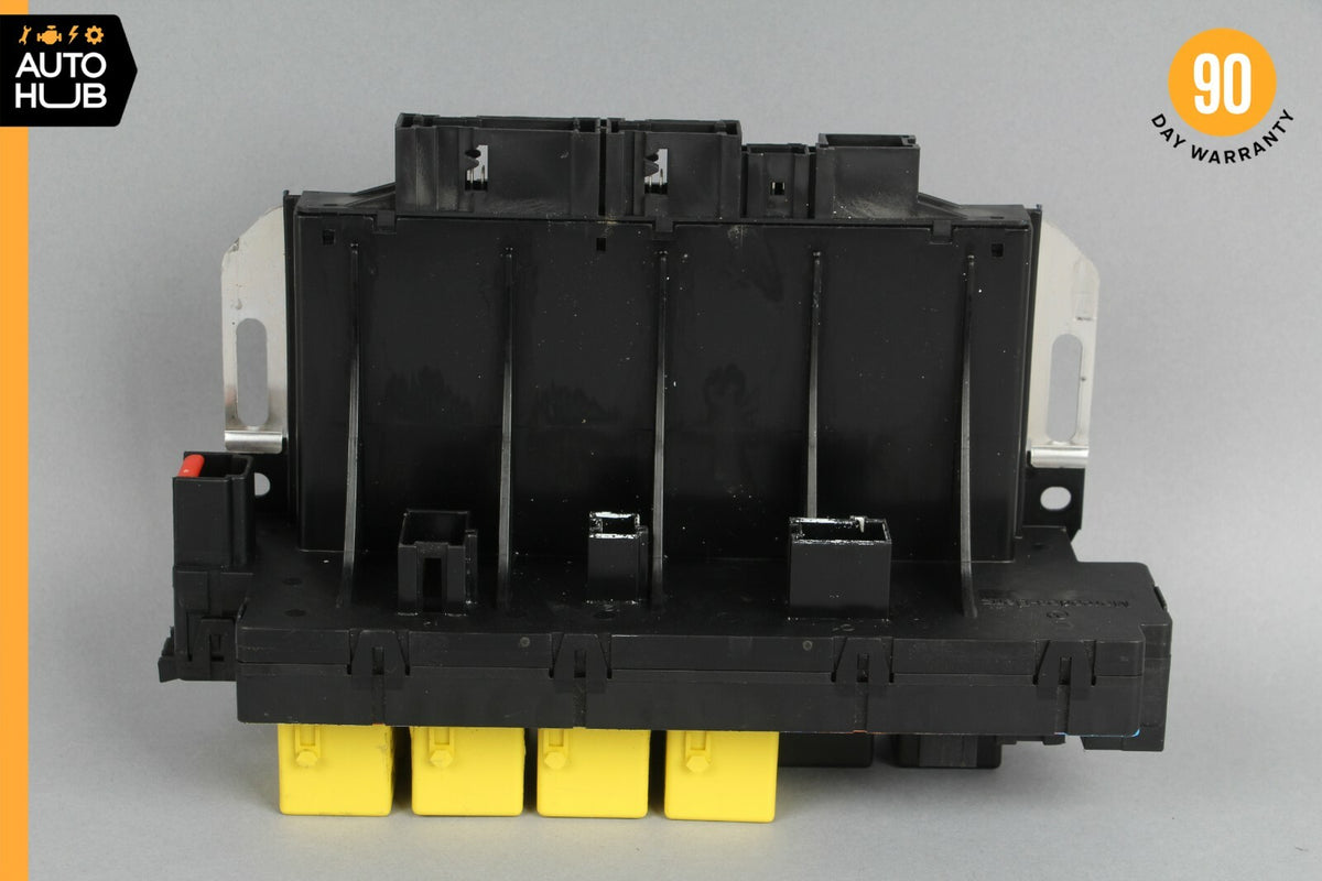 03-12 Mercedes R230 SL500 SL550 SLR Front Left SAM Fuse Box Control Module 82k - photo 8