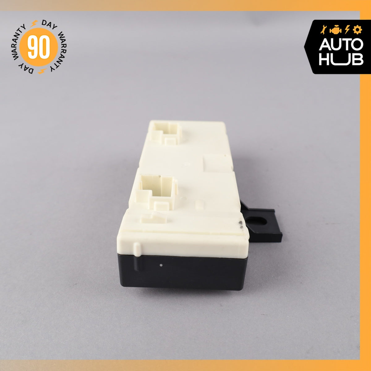 17-20 Mercedes W213 E43 AMG E300 E350 Remote Trunk Release Control Unit OEM - photo 3