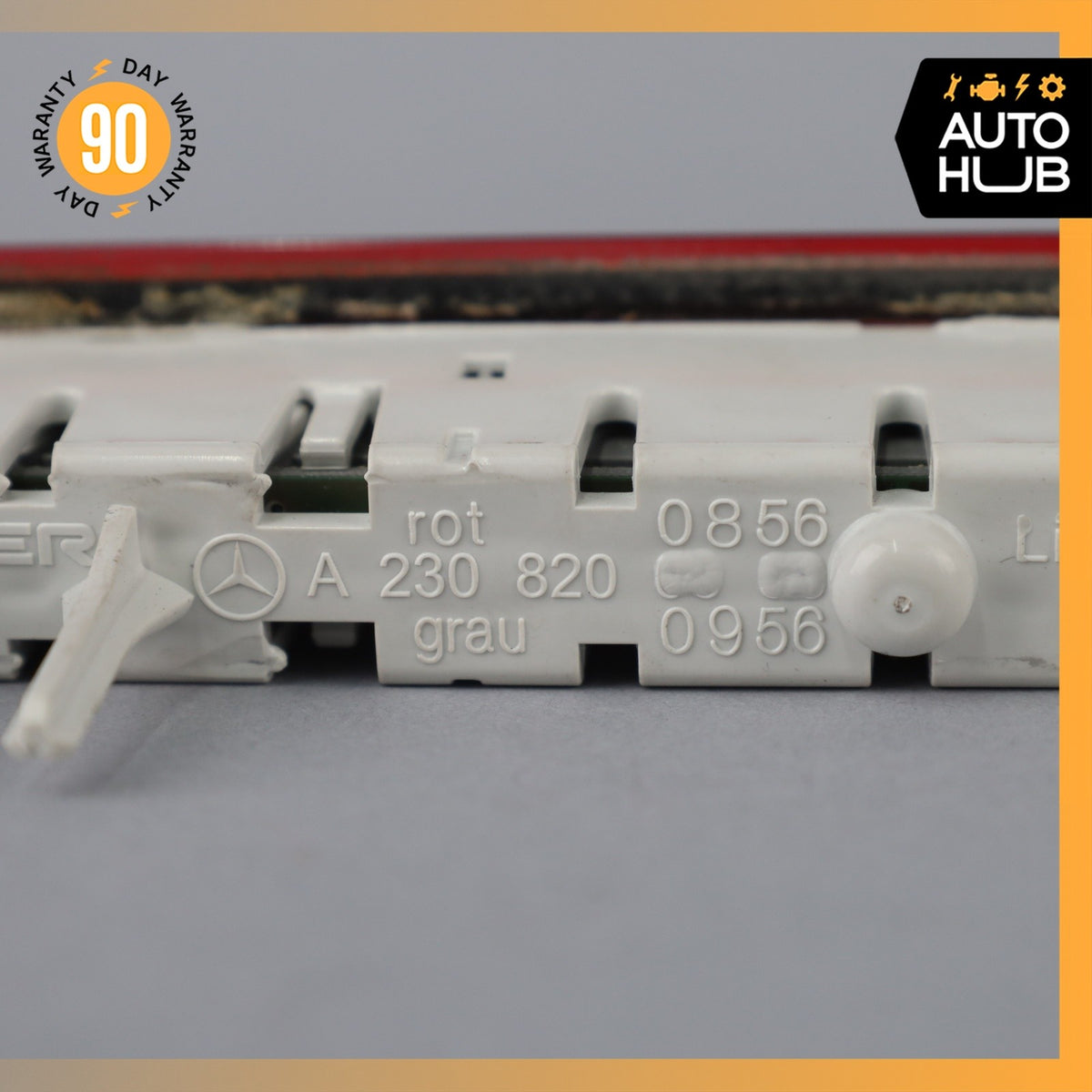 03-12 Mercedes R230 SL500 SL55 AMG Trunk 3rd Third Brake Stop Light Lamp OEM - photo 13