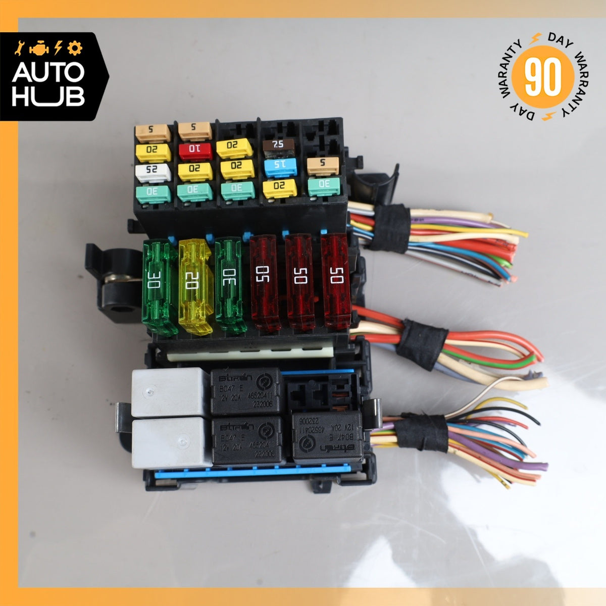 05-07 Maserati Quattroporte M139 F1 Rear Engine Bay Fuse Box 213752 OEM - photo 2